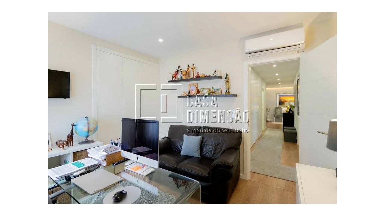 Apartamento T4 para Venda em Venteira Foto 43
