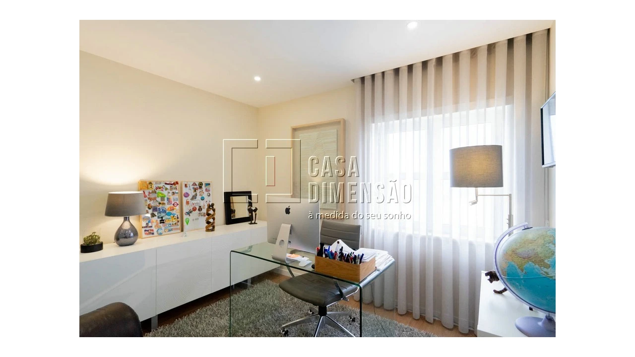 Apartamento T4 para Venda em Venteira Foto 45