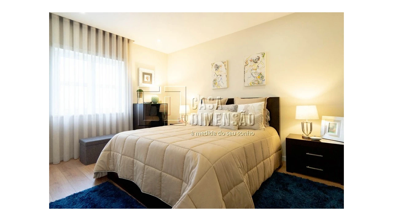 Apartamento T4 para Venda em Venteira Foto 47