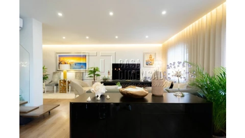 Apartamento T4 para Venda em Venteira