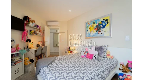 Apartamento T4 para Venda em Venteira