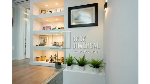Apartamento T4 para Venda em Venteira