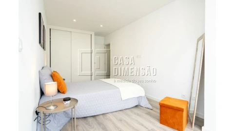 Apartamento T2 para Venda em Benfica