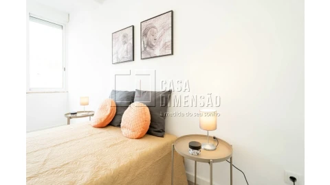 Apartamento T2 para Venda em Benfica