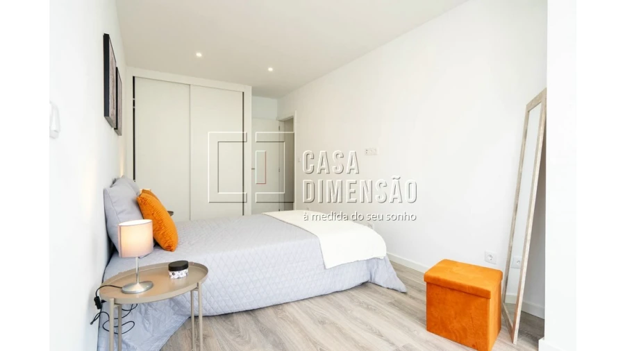 Apartamento T2 para Venda em Benfica Foto 21