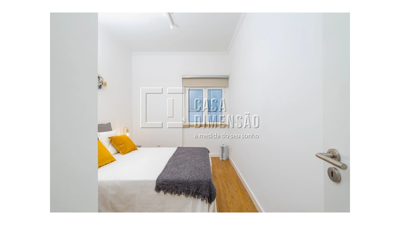 Apartamento T1 para Venda em Benfica Foto 10