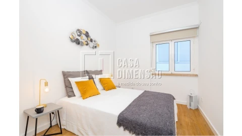 Apartamento T1 para Venda em Benfica