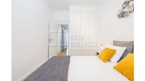 Apartamento T1 para Venda em Benfica