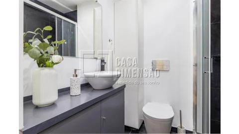 Apartamento T1 para Venda em Benfica
