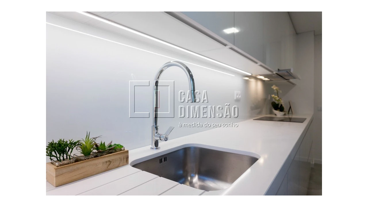 Apartamento T2 para Venda em Águas Livres Foto 30