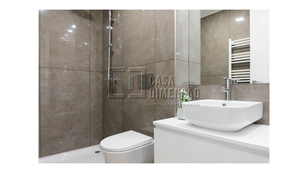 Apartamento T2 para Venda em Águas Livres Foto 32