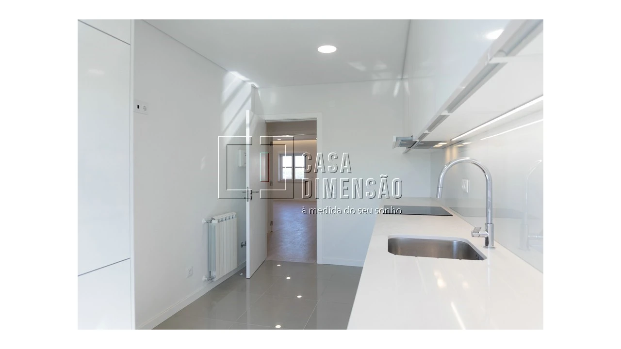 Apartamento T3 para Venda em Venteira Foto 14