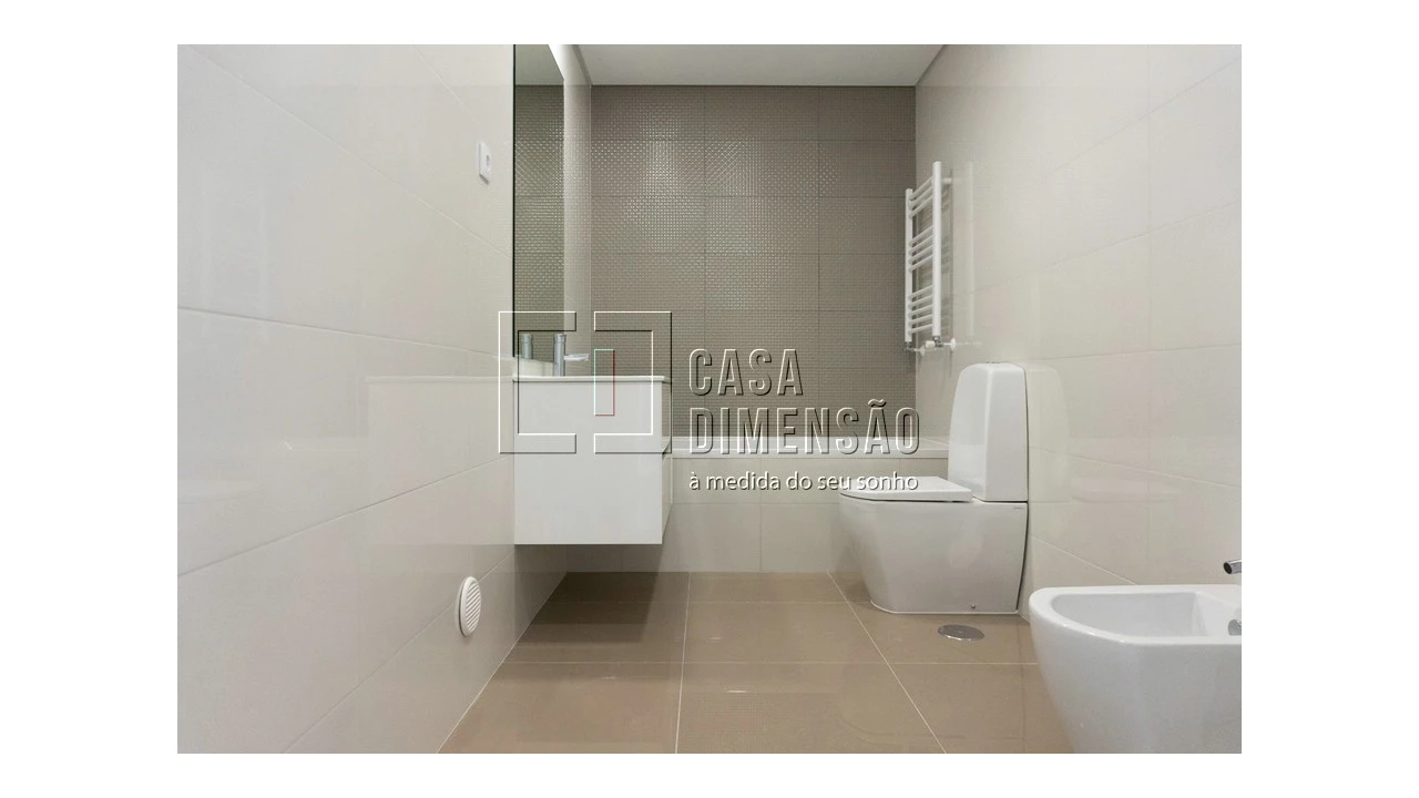 Apartamento T3 para Venda em Venteira Foto 18