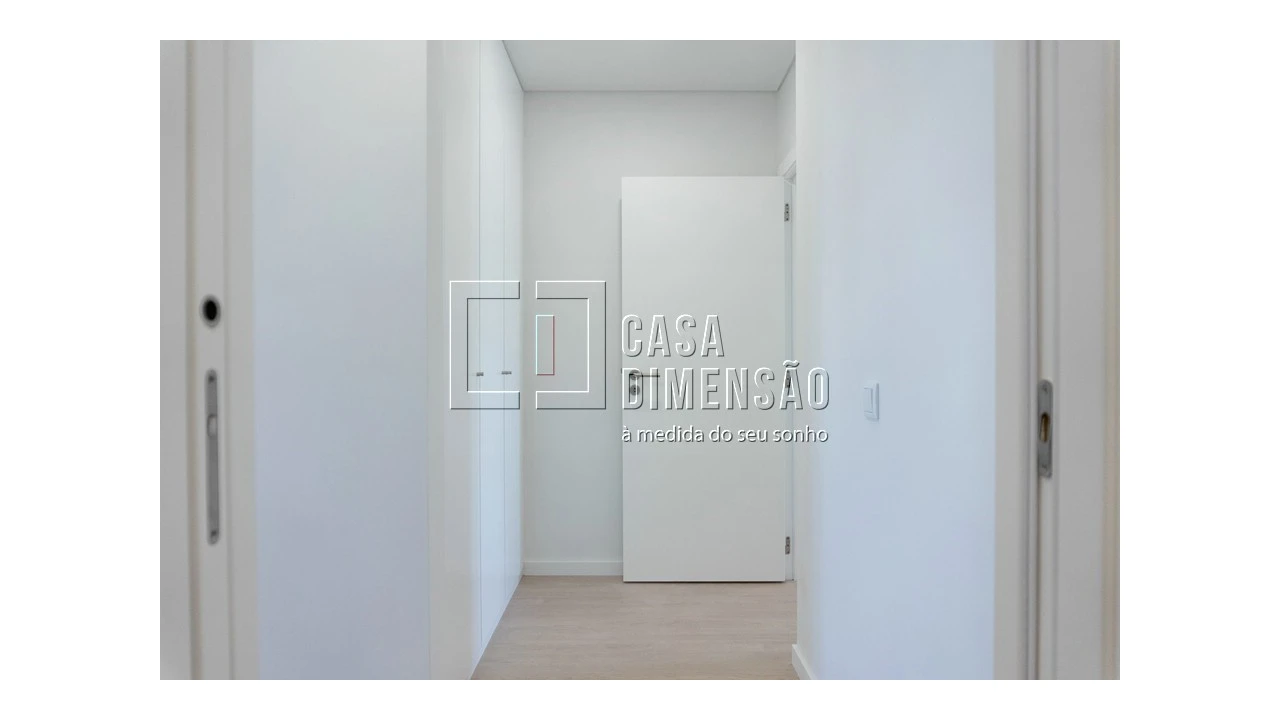 Apartamento T3 para Venda em Venteira Foto 29