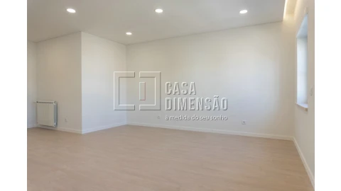 Apartamento T3 para Venda em Venteira