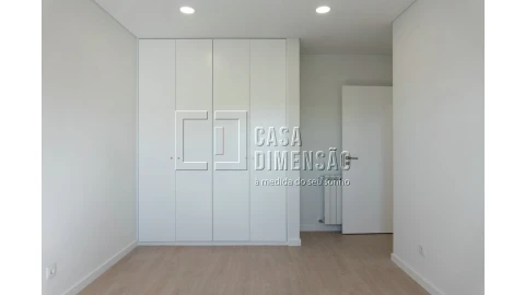 Apartamento T3 para Venda em Venteira