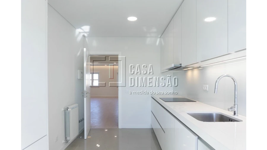 Apartamento T3 para Venda em Venteira Foto 15