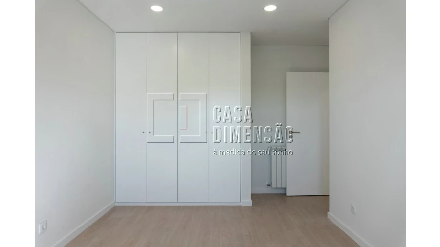 Apartamento T3 para Venda em Venteira Foto 22