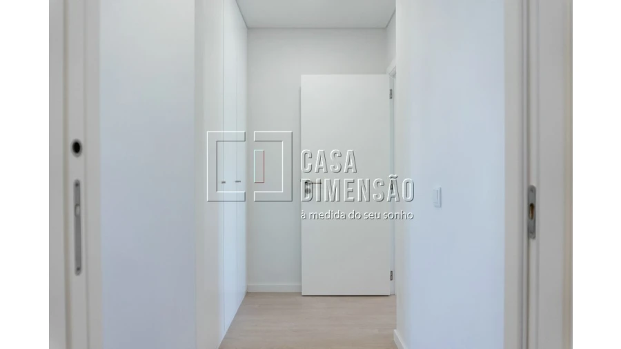 Apartamento T3 para Venda em Venteira Foto 29