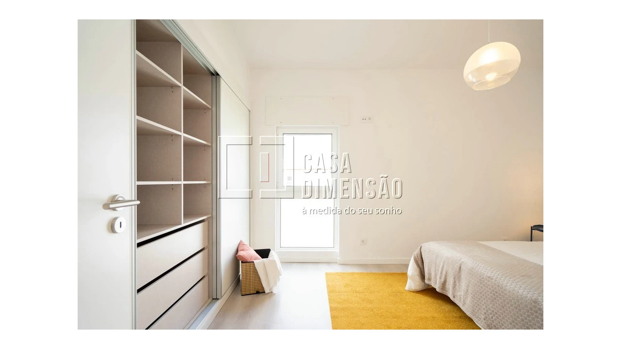 Apartamento T3 para Venda em Carnide Foto 18
