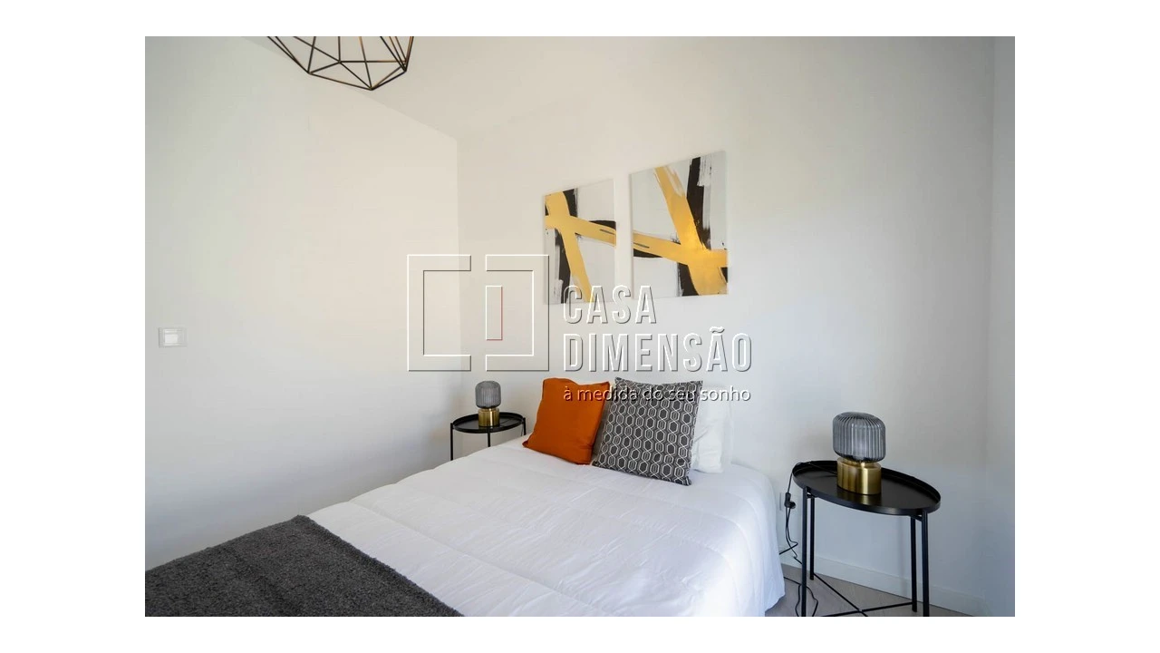 Apartamento T3 para Venda em Carnide Foto 25