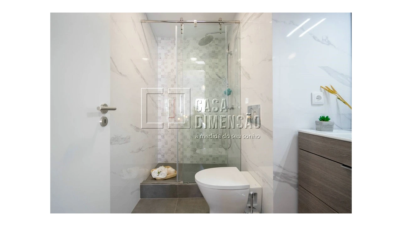 Apartamento T3 para Venda em Carnide Foto 34