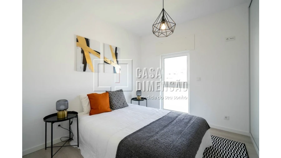 Apartamento T3 para Venda em Carnide Foto 23