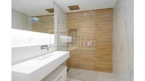 Apartamento T2 para Venda em Oeiras e São Julião da Barra, Paço de Arcos e Caxias