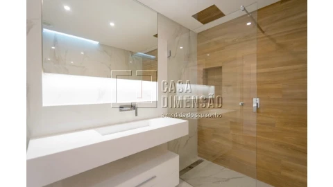 Apartamento T2 para Venda em Oeiras e São Julião da Barra, Paço de Arcos e Caxias