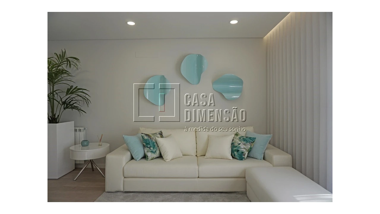 Apartamento T2 para Venda em Carnaxide e Queijas Foto 33