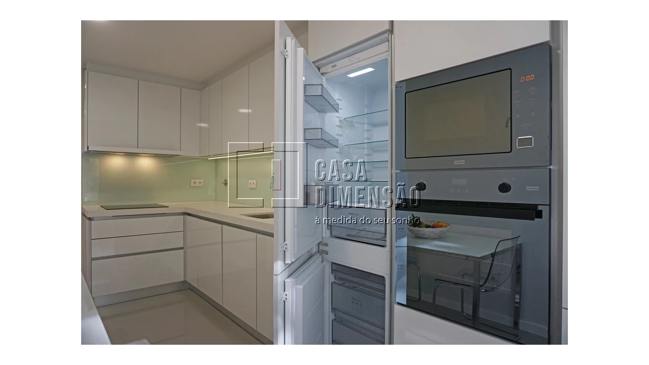 Apartamento T2 para Venda em Carnaxide e Queijas Foto 47