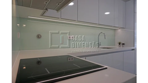 Apartamento T2 para Venda em Carnaxide e Queijas