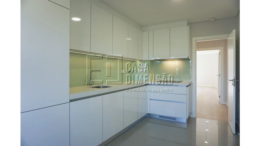 Apartamento T2 para Venda em Carnaxide e Queijas Foto 10