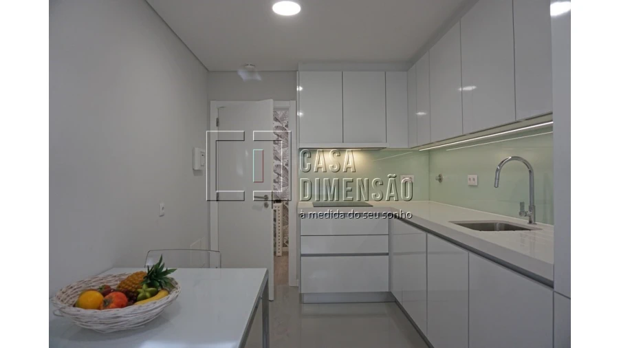 Apartamento T2 para Venda em Carnaxide e Queijas Foto 48
