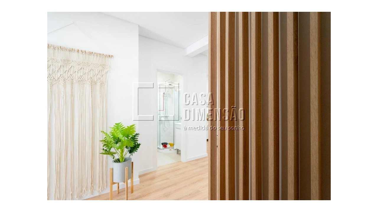 Apartamento T2 para Venda em Benfica Foto 4