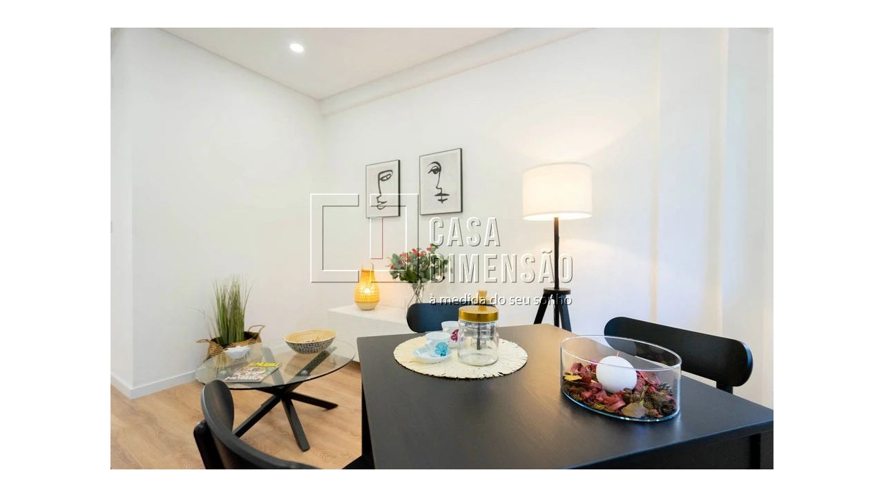 Apartamento T2 para Venda em Benfica Foto 11