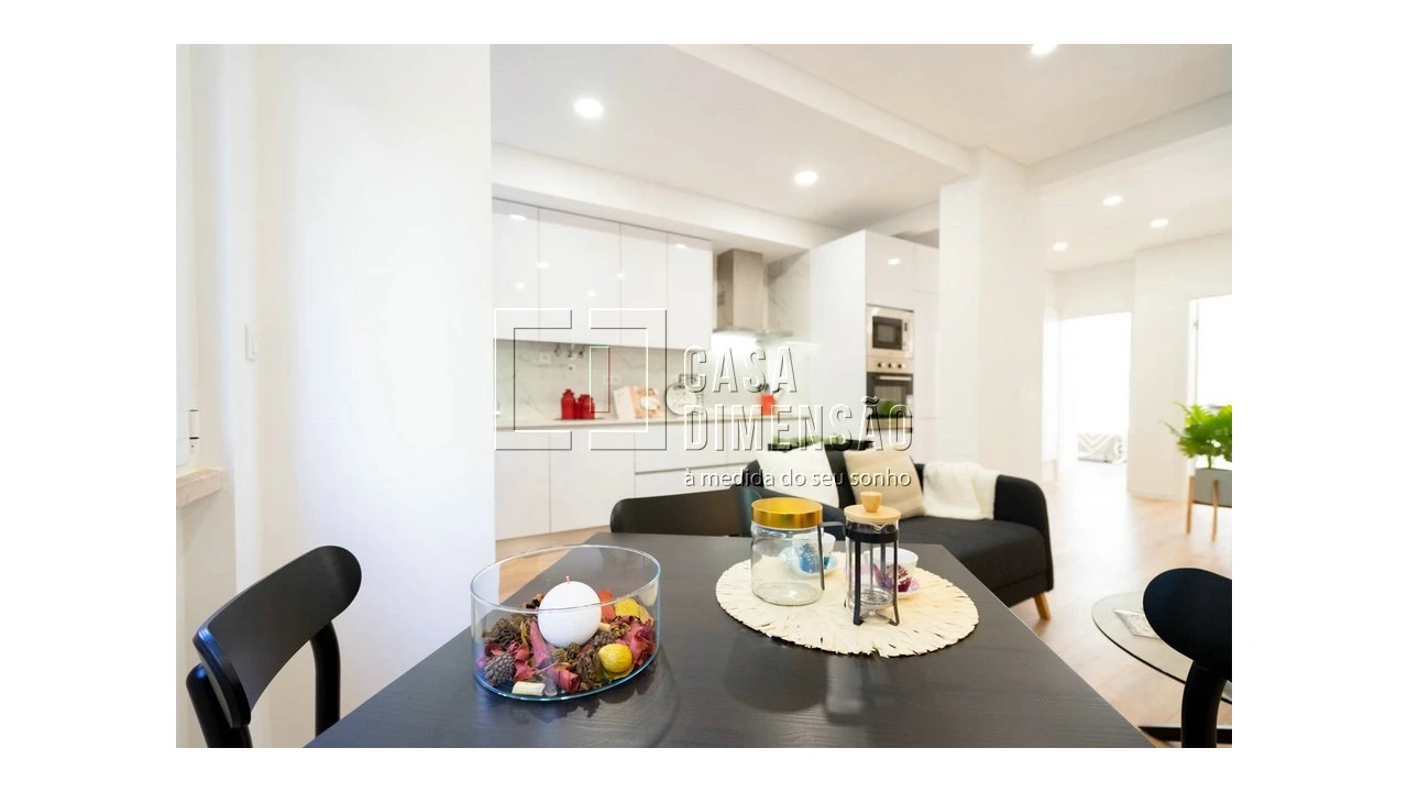 Apartamento T2 para Venda em Benfica Foto 15