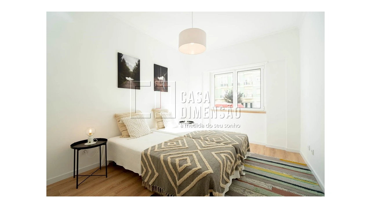 Apartamento T2 para Venda em Benfica Foto 27
