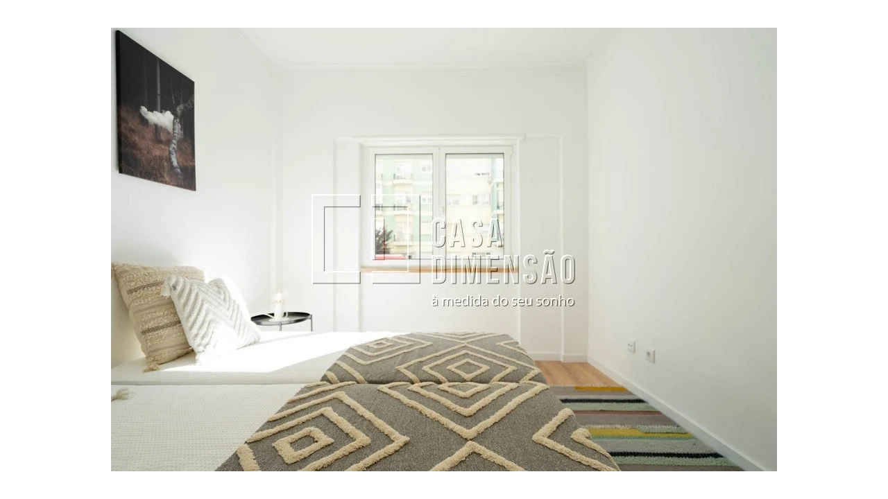 Apartamento T2 para Venda em Benfica Foto 28