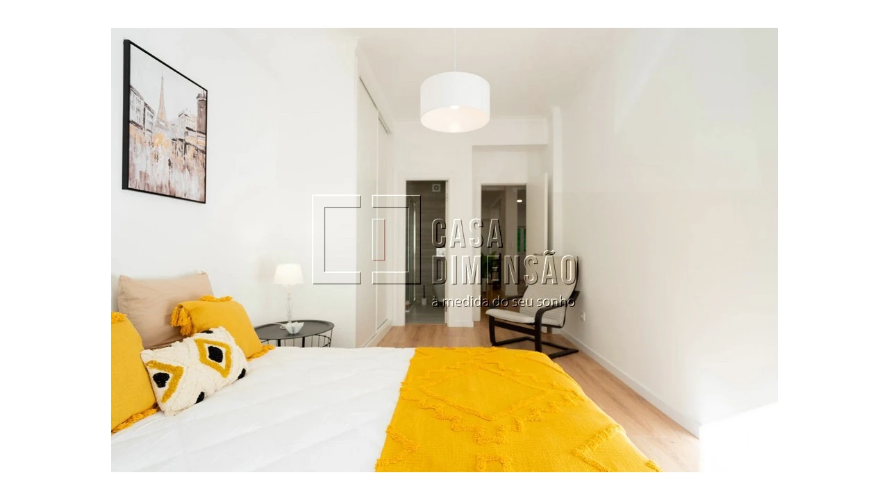 Apartamento T2 para Venda em Benfica Foto 36