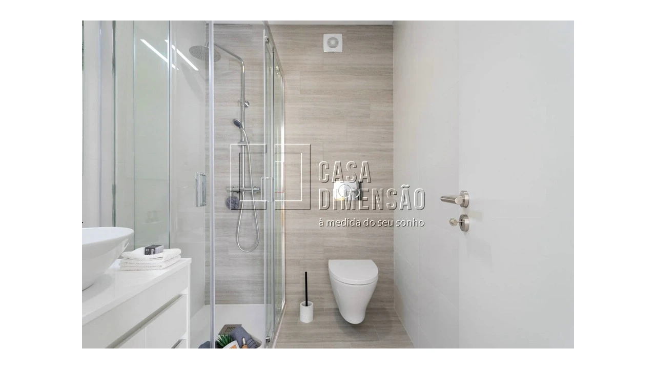 Apartamento T2 para Venda em Benfica Foto 41