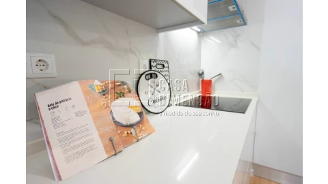 Apartamento T2 para Venda em Benfica