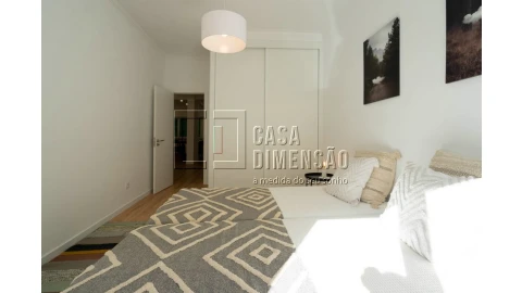 Apartamento T2 para Venda em Benfica