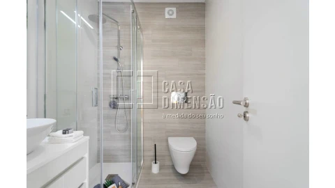 Apartamento T2 para Venda em Benfica