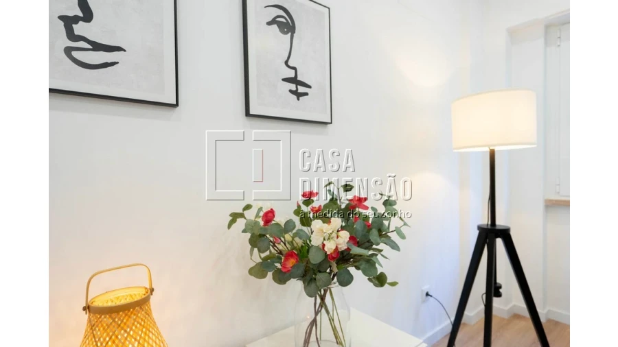 Apartamento T2 para Venda em Benfica Foto 14