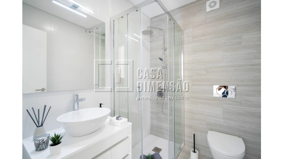Apartamento T2 para Venda em Benfica Foto 40