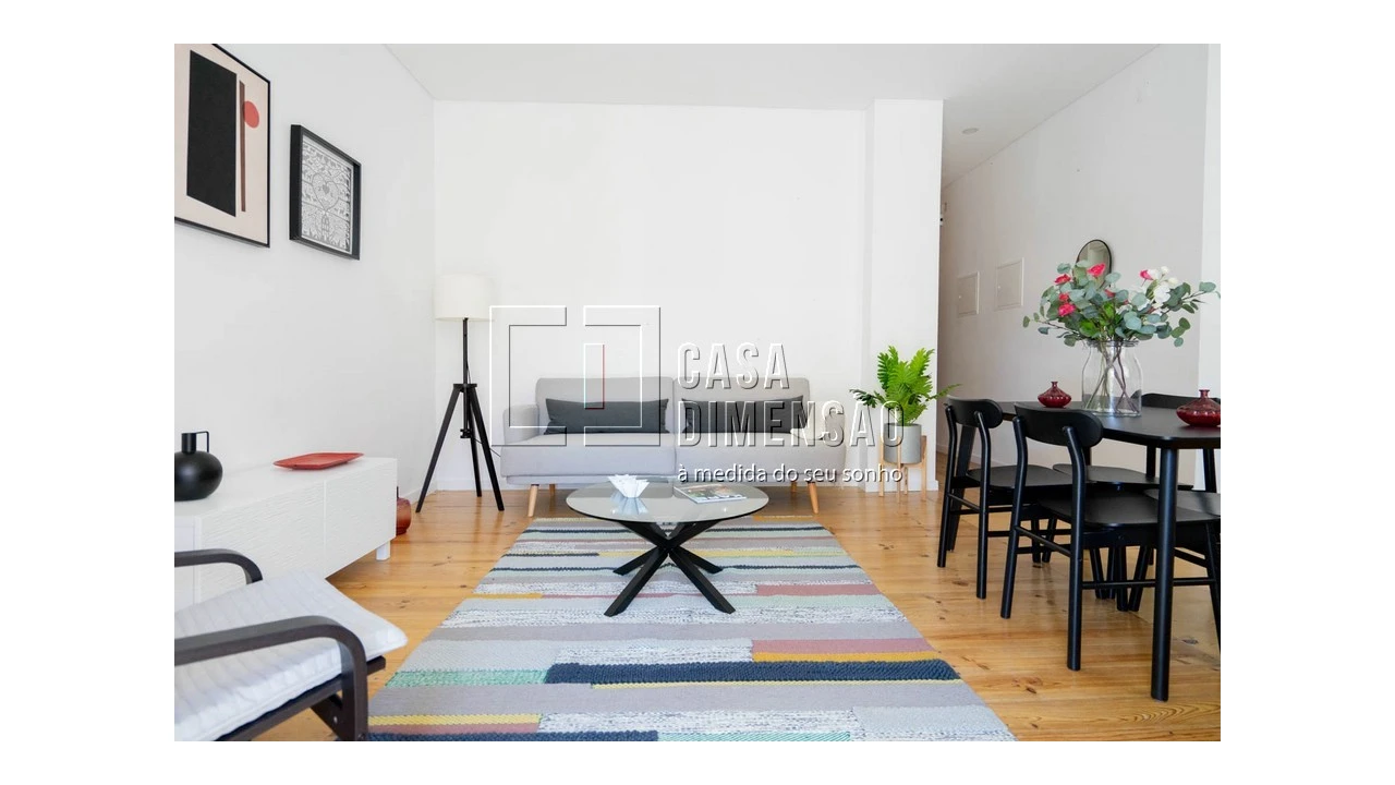 Apartamento T2 para Venda em Penha de França Foto 5