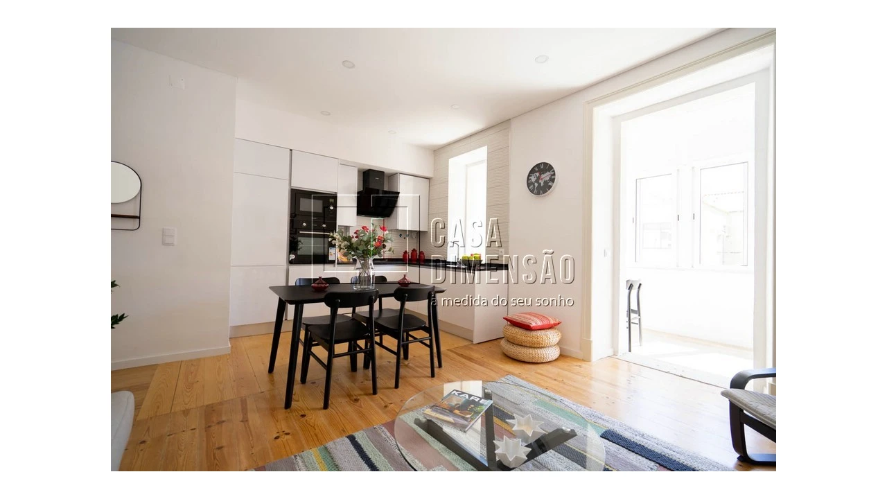 Apartamento T2 para Venda em Penha de França Foto 7