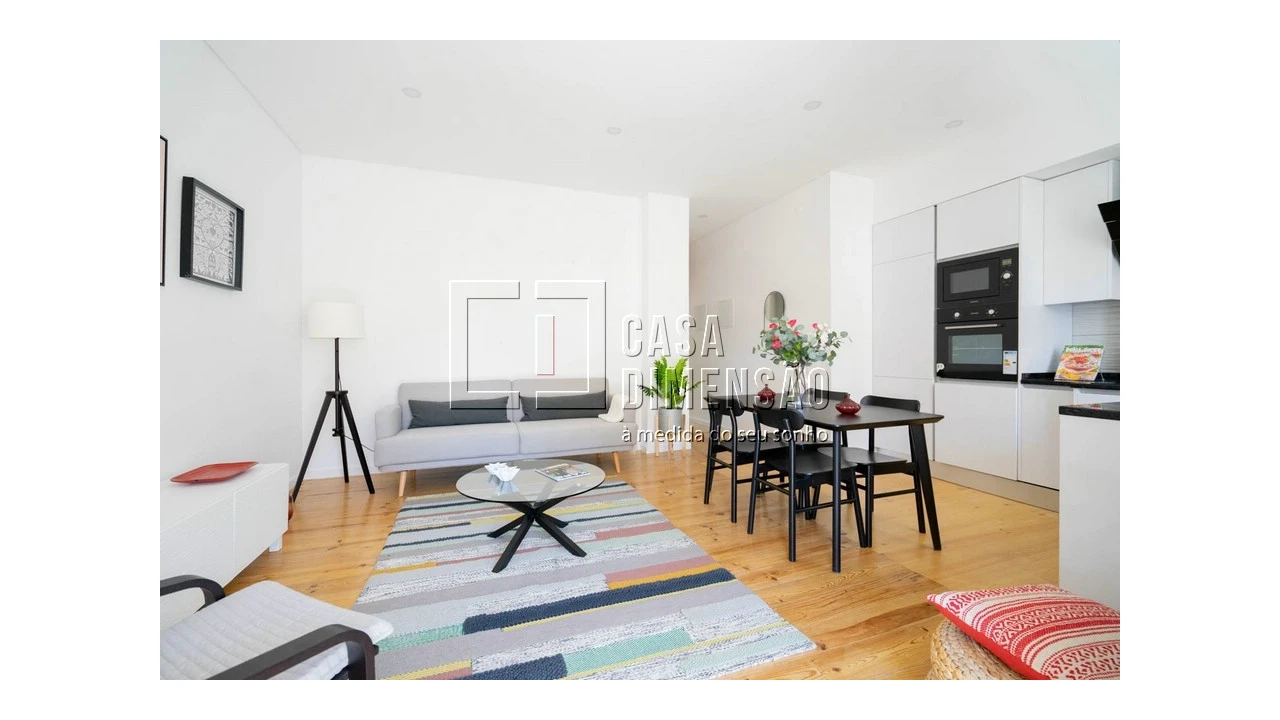 Apartamento T2 para Venda em Penha de França Foto 8