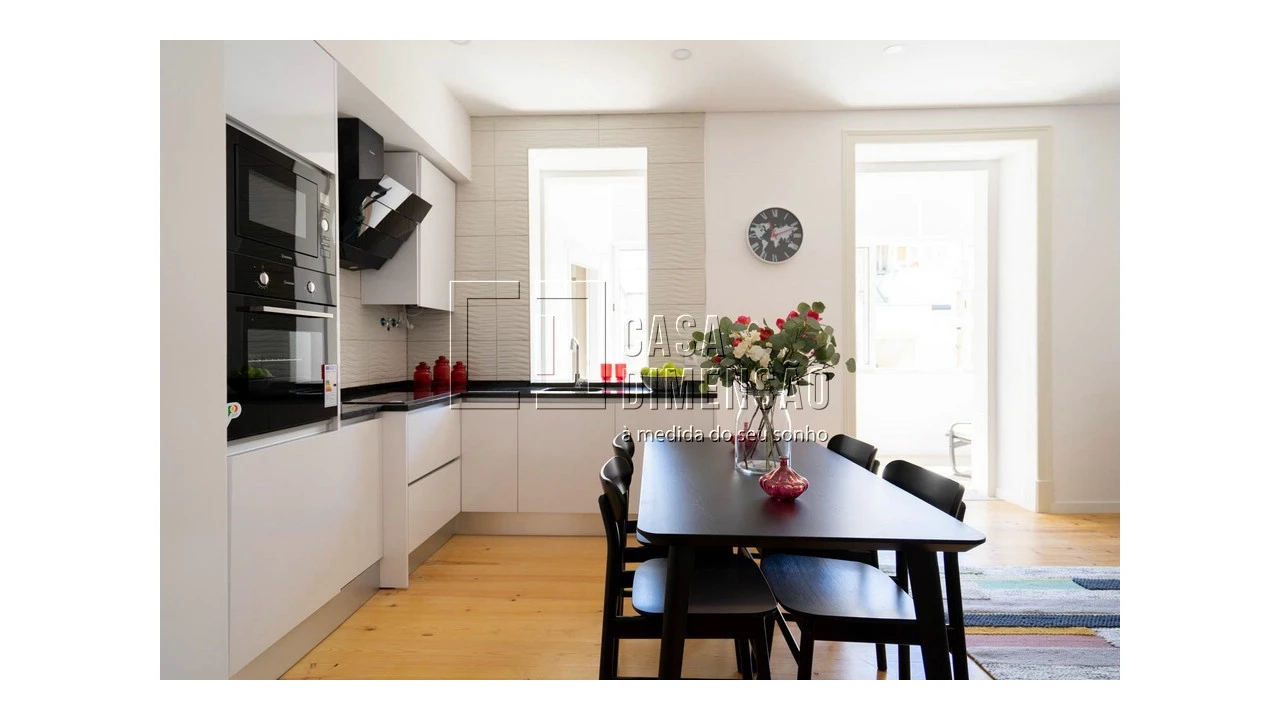 Apartamento T2 para Venda em Penha de França Foto 1